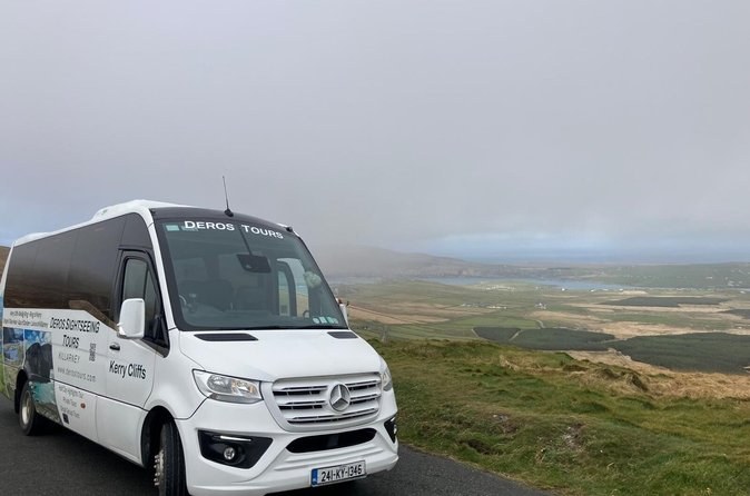 NO 1 Ring of Kerry Tour inc Killarney Lakes & National Park